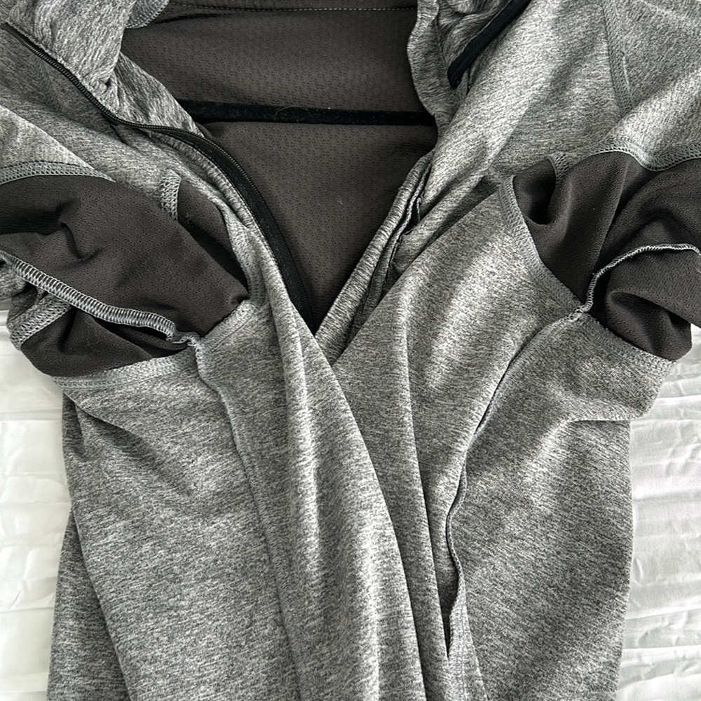 C9 CHAMPION Women’s Active Pullover Gray/Black Thumbholes 1/4 Zip Semi-Fitted XL - Picture 9 of 15